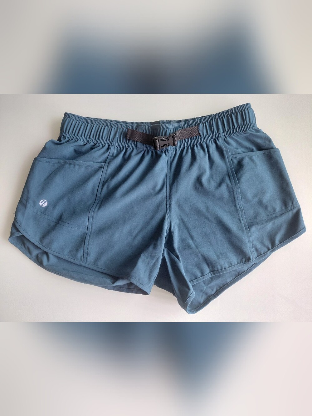Everyday Performance Women's Athletic Shorts - M